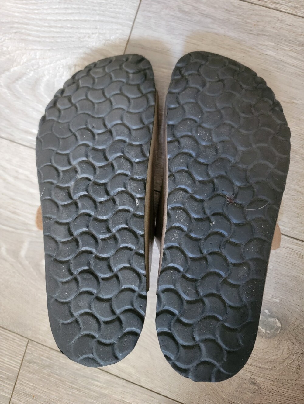 Browns Slip On Sandals - Picture 6 of 6